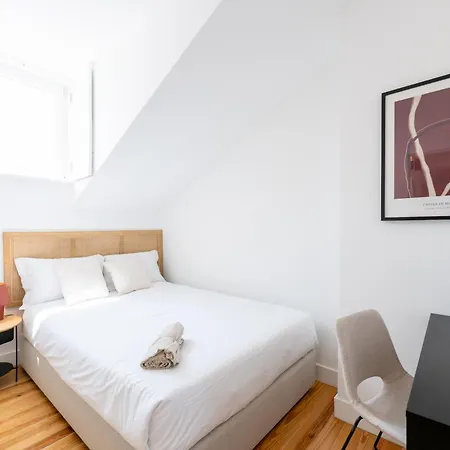 Sunny By Soulplaces Apartamento