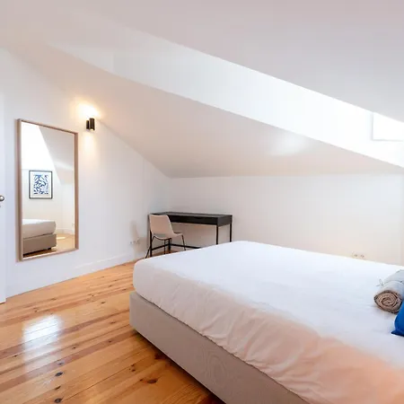 Sunny By Soulplaces *