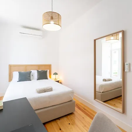 Appartement Sunny By Soulplaces